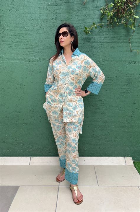 Pacific Blue Floral Printed Hakoba Co-ord set - Ishnya
