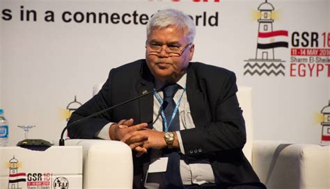 TRAI Chairman wants Apple to share data, but he is wrong | Digit