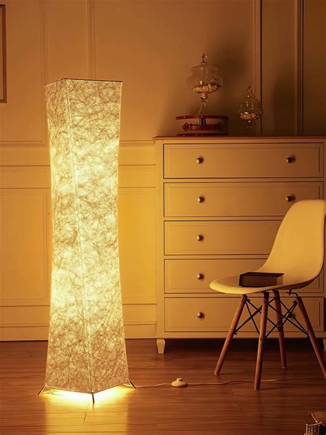 Slim Waist Tower Floor Lamp – Vakkerlight