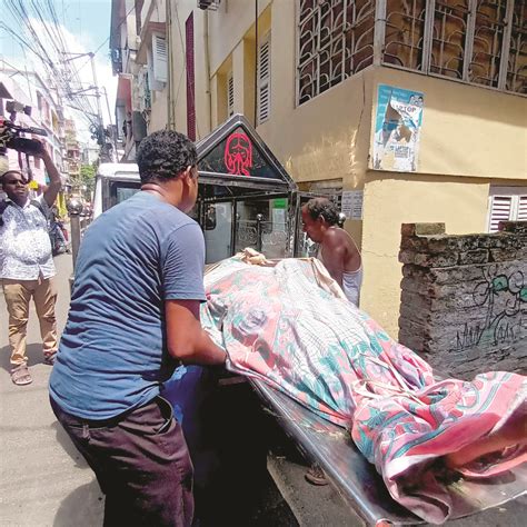 Body of man found with multiple injury marks