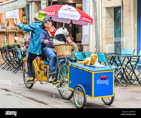 Unique tandem bicycle hi-res stock photography and images - Alamy