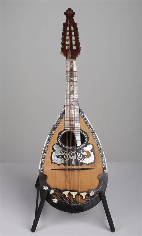 Italian String Instrument 的图像结果