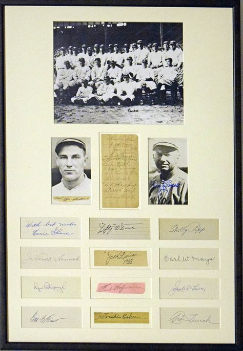 Large Yankees Card, Memorabilia Collection Headlines 1,000+ Lot Clean ...