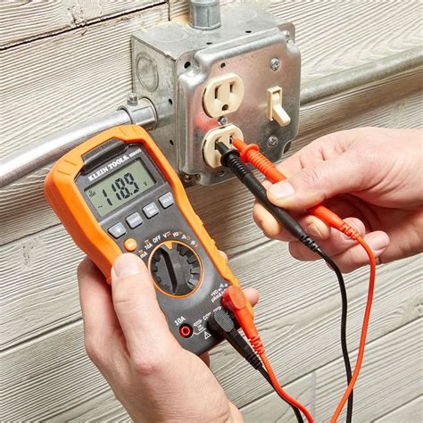 how do you test a generator voltage regulator with a multimeter