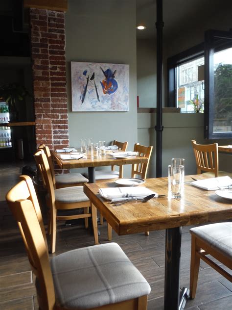 Exploring Massachusetts: August 3rd: Dinner at Deadhorse Hill, Worcester