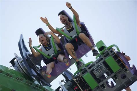 Six Flags Great Adventure 的图像结果