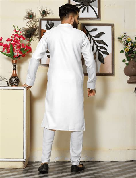 Gallant White Men Cotton Kurta Pyjama – Archittam Fashion