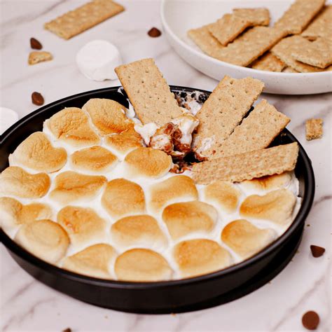Gooey & Delicious Air Fryer S'mores Dip Recipe +3 Fun Twists