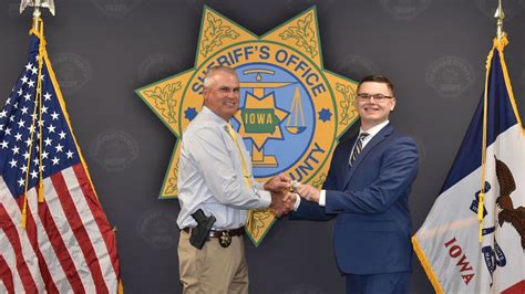 Dubuque Sheriff's deputy hiring sparks backlash after sex abuse charges ...