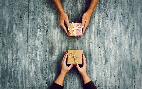 Image result for Gift Swapping Problem