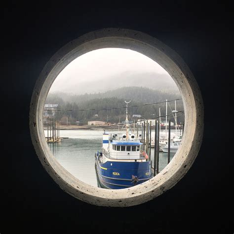 Marine Exchange of Alaska - MRV Architects