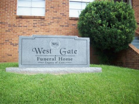 Tour Our Facilities | West Gate Funeral Home - Fayette, MS