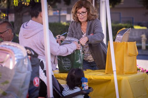 Volunteer | Support Homeless Families at Foothill Family Shelter ...