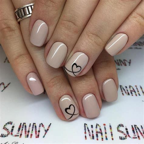 nail art designs neutral