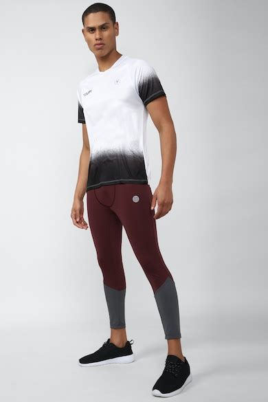 Buy Men Maroon Print Skinny Fit Training Tights Online - 802818 | Van ...