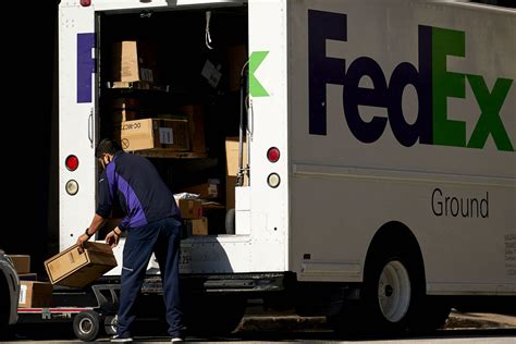 FedEx Slashes Earnings Forecast, Citing Slowdowns in Asia and Europe ...
