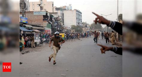 Anti-CAA protests in Lucknow: Security forces on high alert across ...