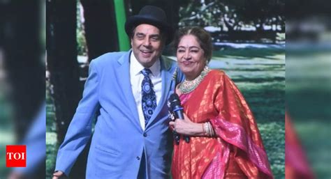 Dharmendra, Kirron Kher enact a scene from 'Sholay' on 'India's Got ...