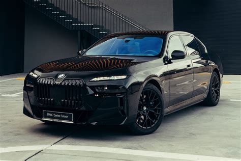Black Bmw I7 2025