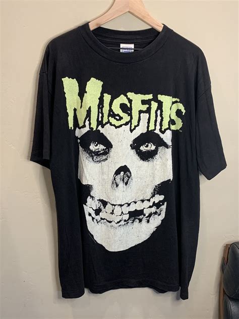 Band Tees × Misfits × Vintage *RARE* Vintage 1997 Misfits Glow in Dark ...