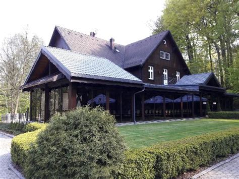 LESNICZOWKA DWOREK WESELNY (Wodzislaw Slaski) - Lodge Reviews & Photos ...