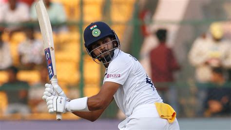 IND vs AUS, BGT: Shreyas Iyer back in India squad for Delhi Test after ...