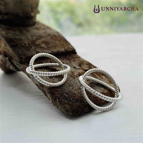 Buy Twisted Wire Sterling Silver Toe Ring (Pair) Online - Unniyarcha ...