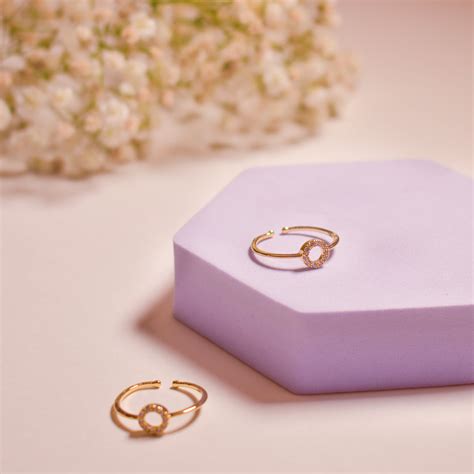 Crown Loop Ring | Salty – Salty Accessories