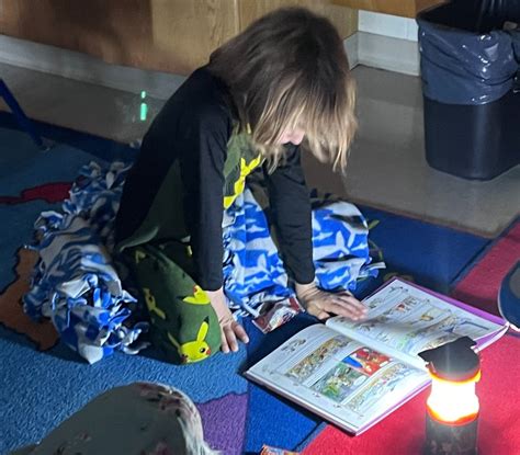 Flashlight Friday! Read Across America | Gordon Elementary School | DoDEA