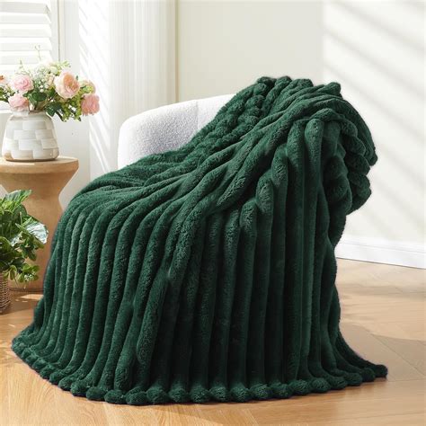 NEWCOSPLAY Super Soft Throw Blanket Dark Green Premium Silky Flannel ...