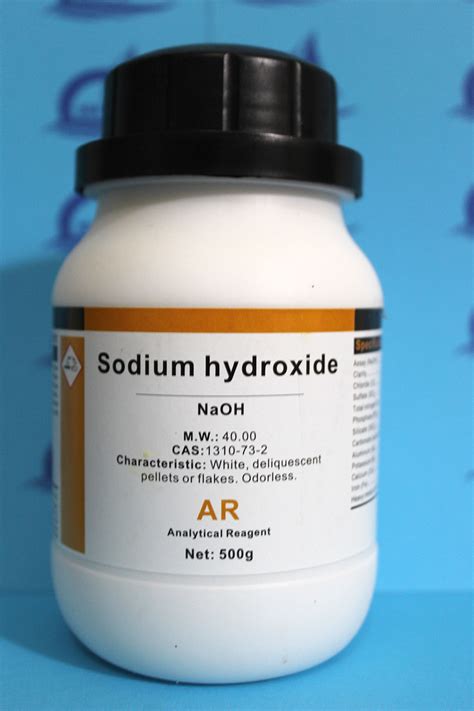 Sodium hydroxide (NaOH)