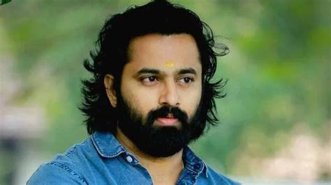 ഉണ്ണിമുകുന്ദൻ പ്രതിയായ പീഡന കേസിൽ കോടതിയിൽ ഹാജരായി അഡ്വ സൈബി; ഇ മെയി ...