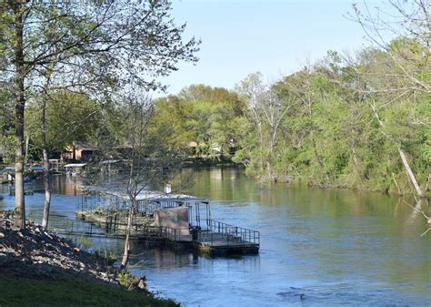 FIREFLY CABINS AT WINKLEY SHOALS (Heber Springs) - Campground Reviews ...