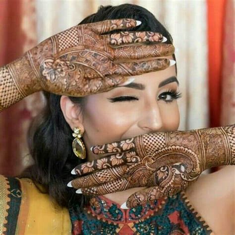 How To Darken Your Wedding Mehendi? Check out some easy tips here.