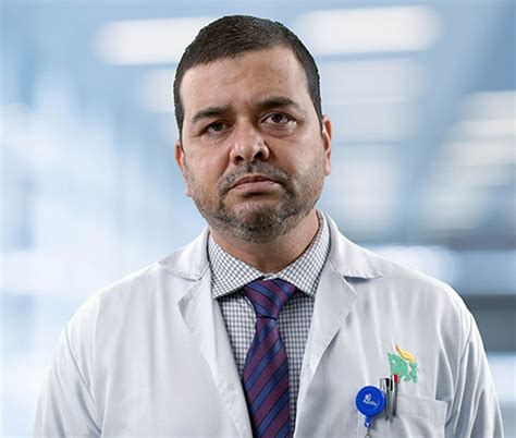 Best Radiation Oncologist in Kolkata - Dr. Tanweer Shahid - Book ...