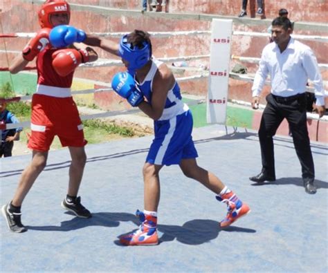 शोभा ने जया को शिकस्त देकर जीता उद्घाटन मुकाबला - District Boxing ...