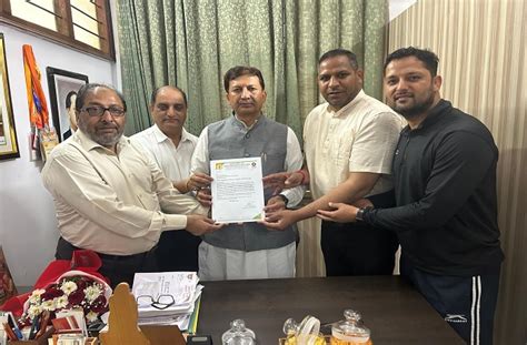 राज्यसभा सांसद प्रो. सिकंदर कुमार संभालेंगे भारतीय ग्रैपलिंग संघ की ...