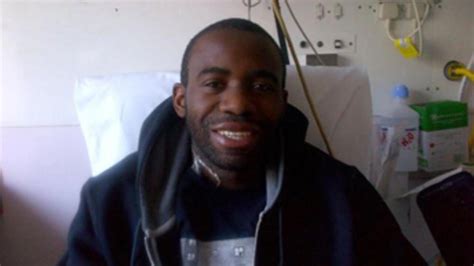 Miracle Muamba tweets smiling picture two weeks after collapse - France 24