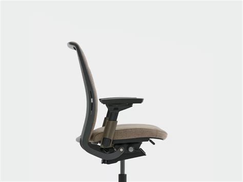 Steelcase Think (Quilted Back) Ergonomic Office Chair - Steelcase India