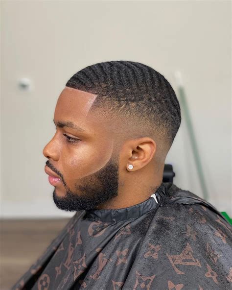 Pin by Javaris on Hair | Waves hairstyle men, Mens haircuts fade, Men ...