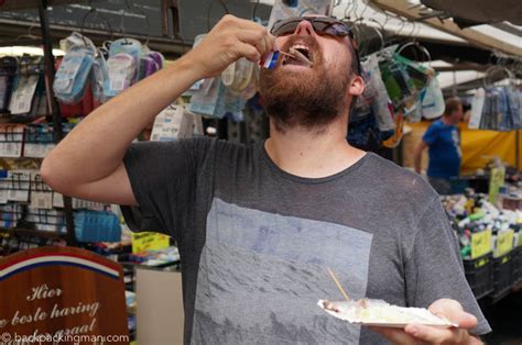 Eating Herring 的图像结果