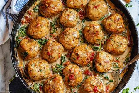 Creamy Spinach Turkey Meatballs Recipe — Eatwell101