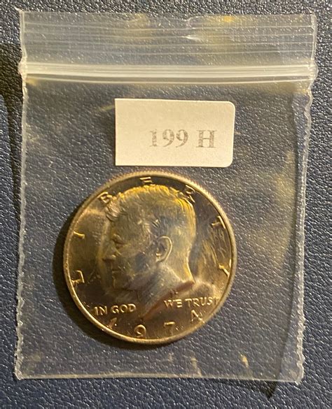 Lot - 1974 Kennedy Half Dollar UNC