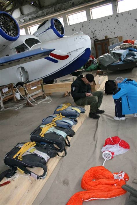 Static Line Parachuting 的图像结果