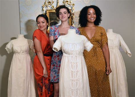 'Hamilton' cast's Schuyler Sisters visit Schuyler Sisters exhibit