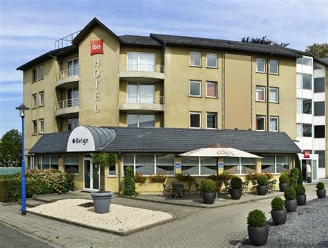 ibis Brussels Expo Atomium Bar and Lounge: Pictures & Reviews - Tripadvisor