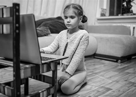 Zoom Dance Tutorial 的图像结果