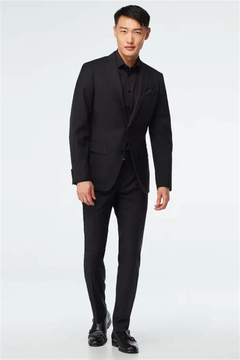 Best Black Suit Men 的图像结果