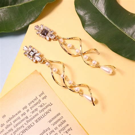 Temptation Pearly Tassel Earrings | Salty – Salty Accessories