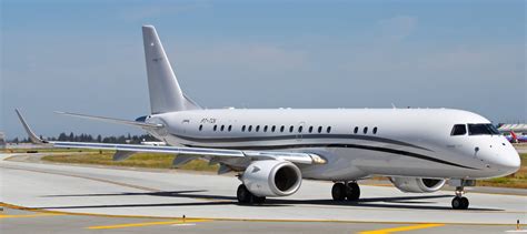 Spotlight on the Embraer Lineage 1000E Business Jet | Embraer lineage ...